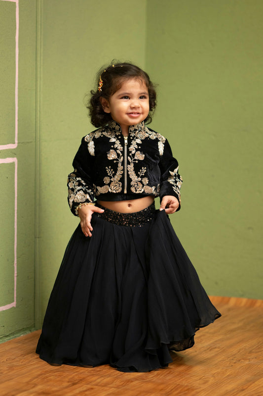 The 2 in 1 Black Ghagra Set