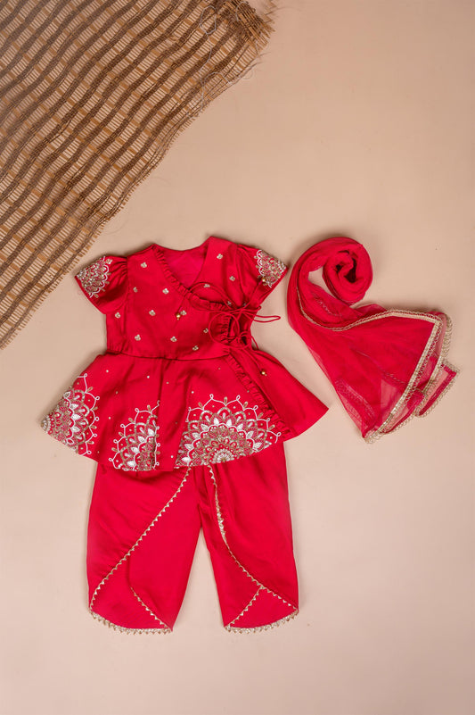 Mandola Hand Embroidered  Tulip Set