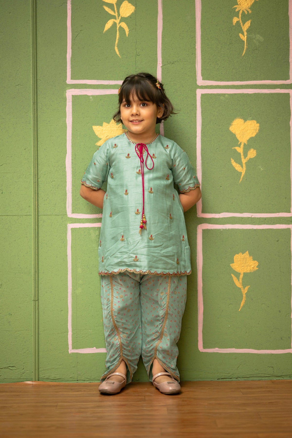 Blue Diya Embroidered Tulip Set