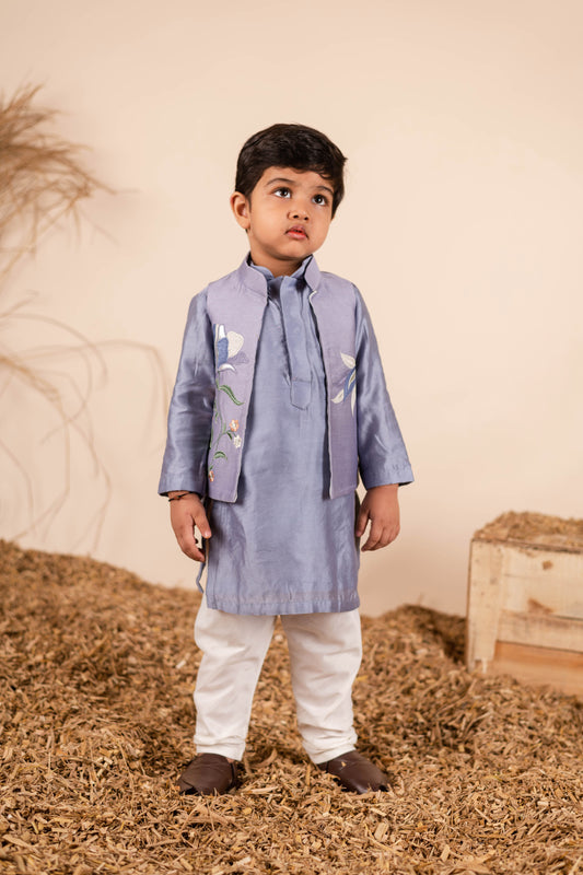 Floral embroidered Kurta with Jacket set