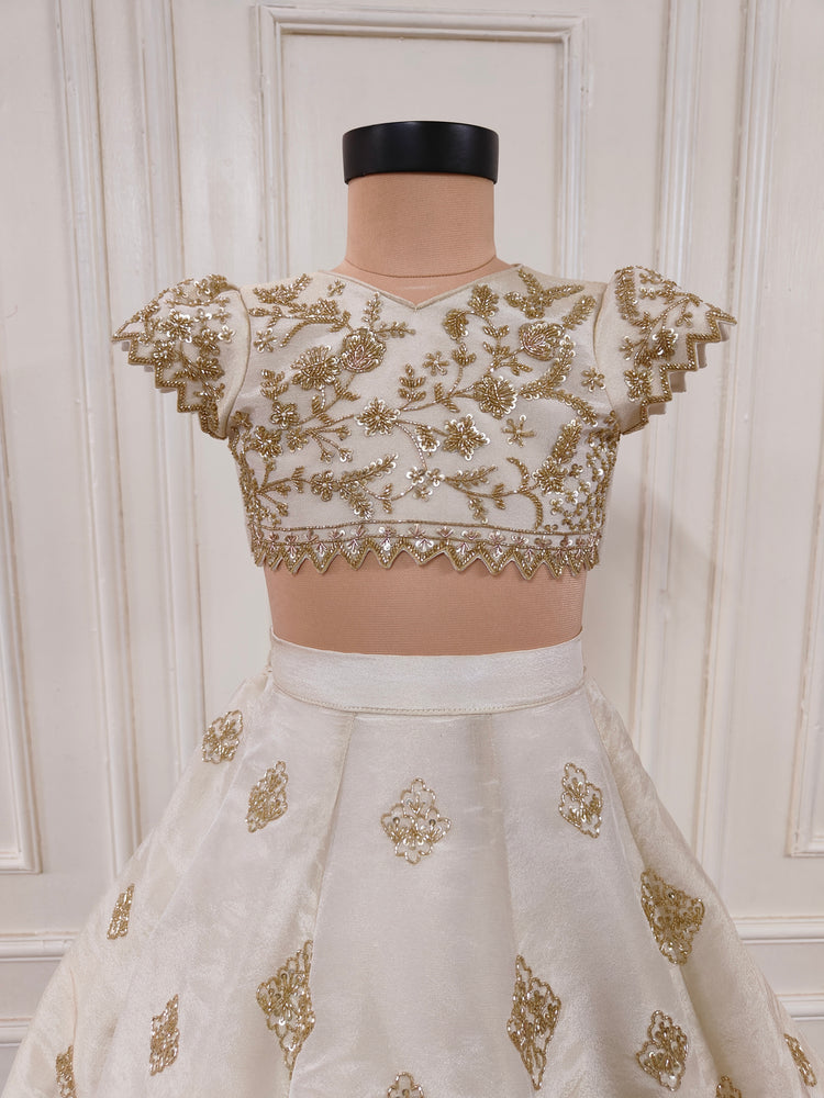 White and gold kutdana embroidered ghaghra