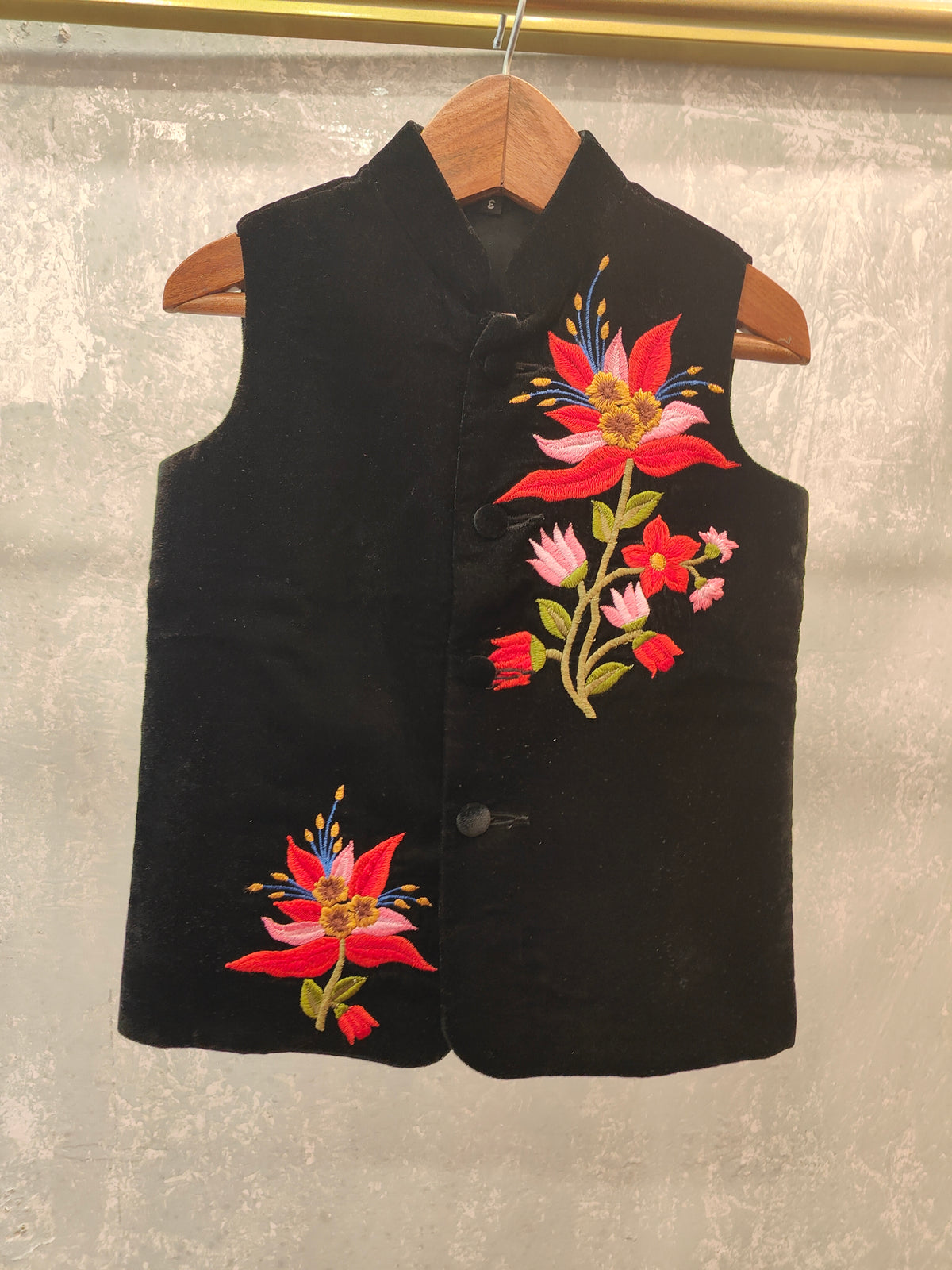 Floral Embroidered Nehru Jacket