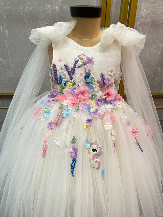 Delicate Embroidery White Dress