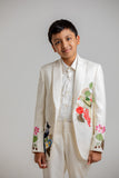 WHITE BLAZER SET