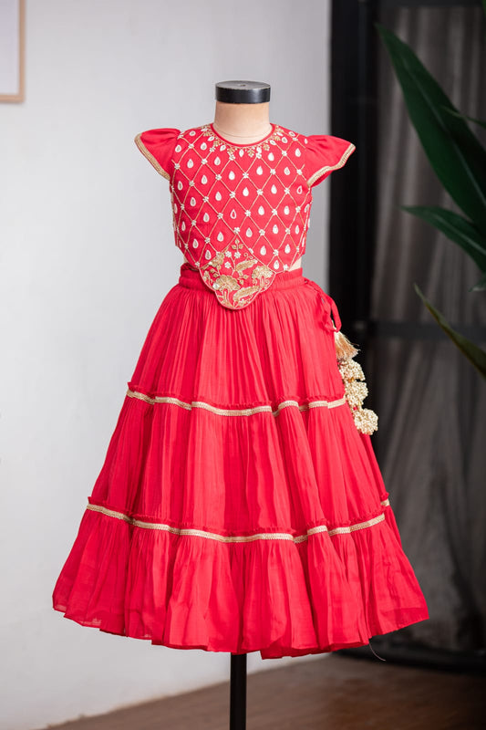 RED FRILL HEAVY GHAGHRA