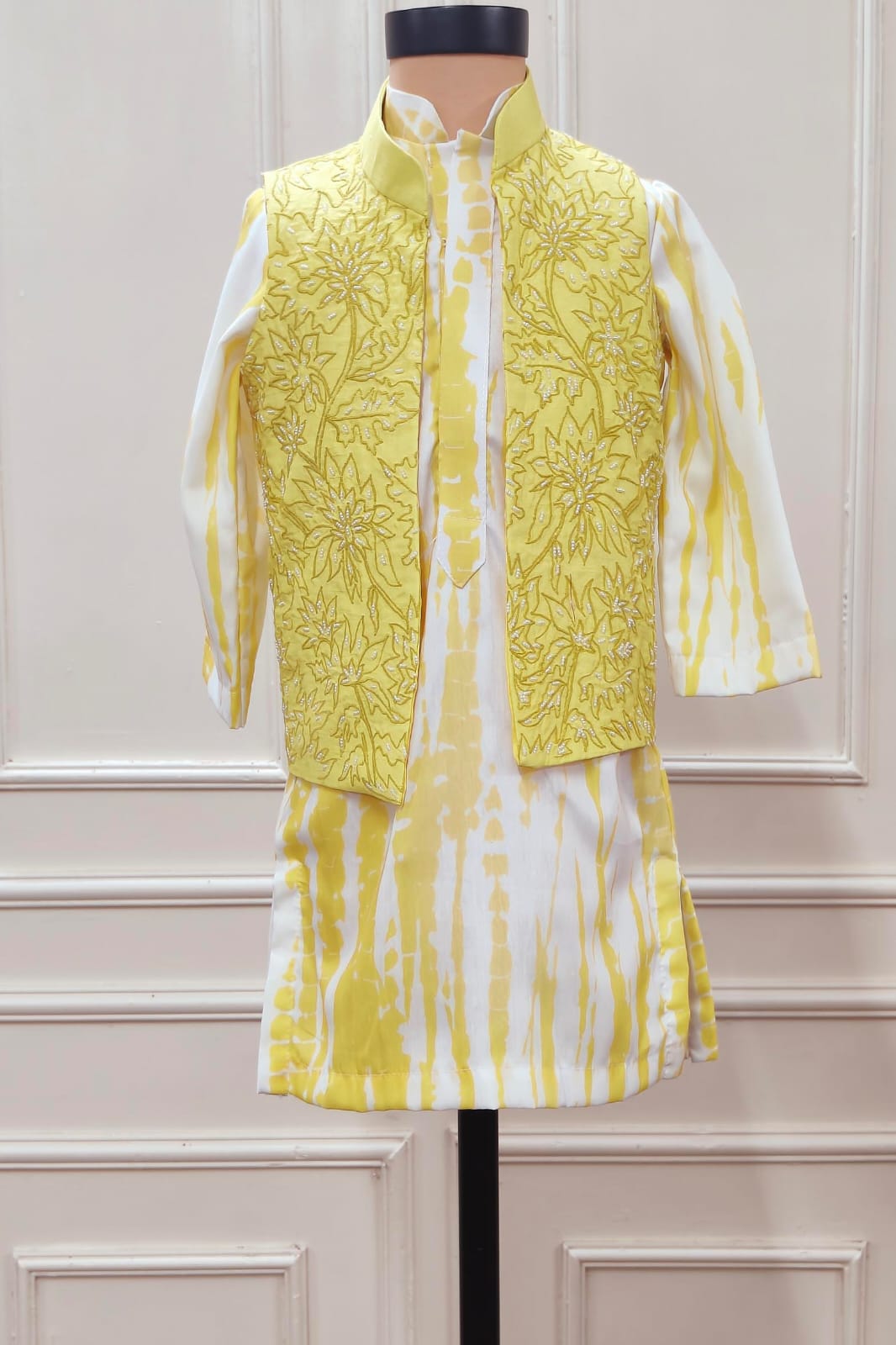 Yellow Shibori Nehru Jacket set with Bead Embroidery