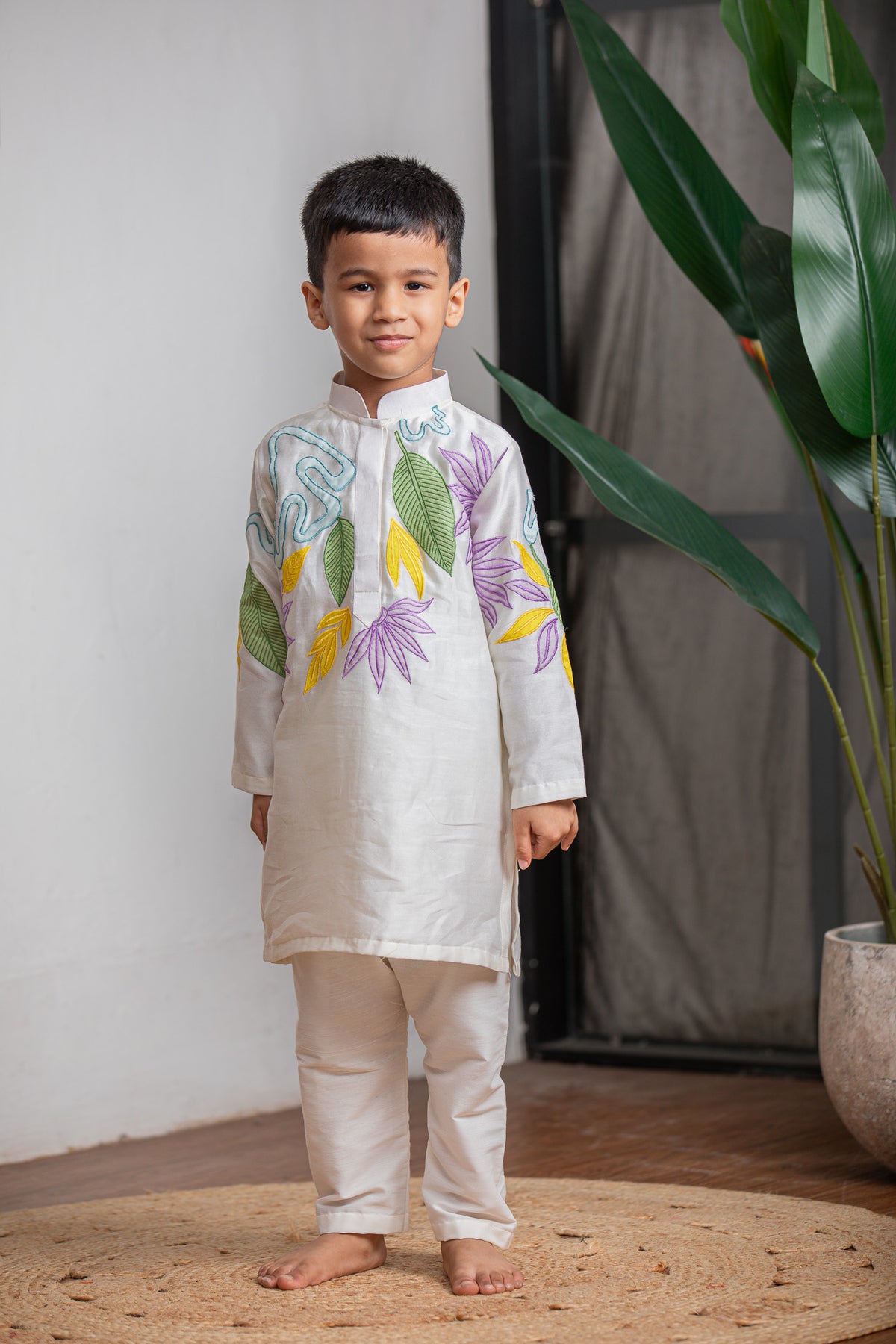 White Chanderi Applique Kurta
